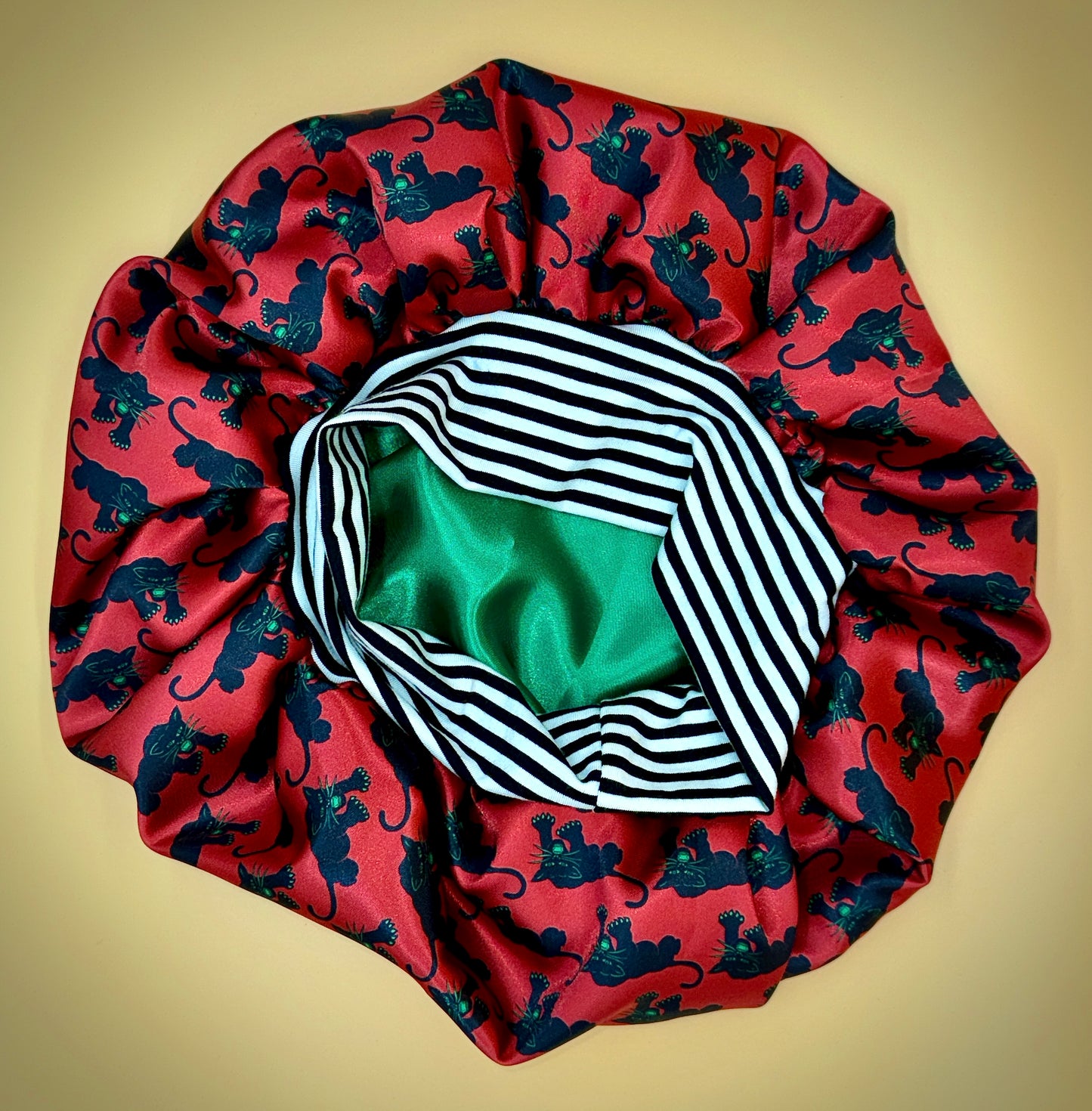 Satin Bonnet | Red Panther Power with Green Lining