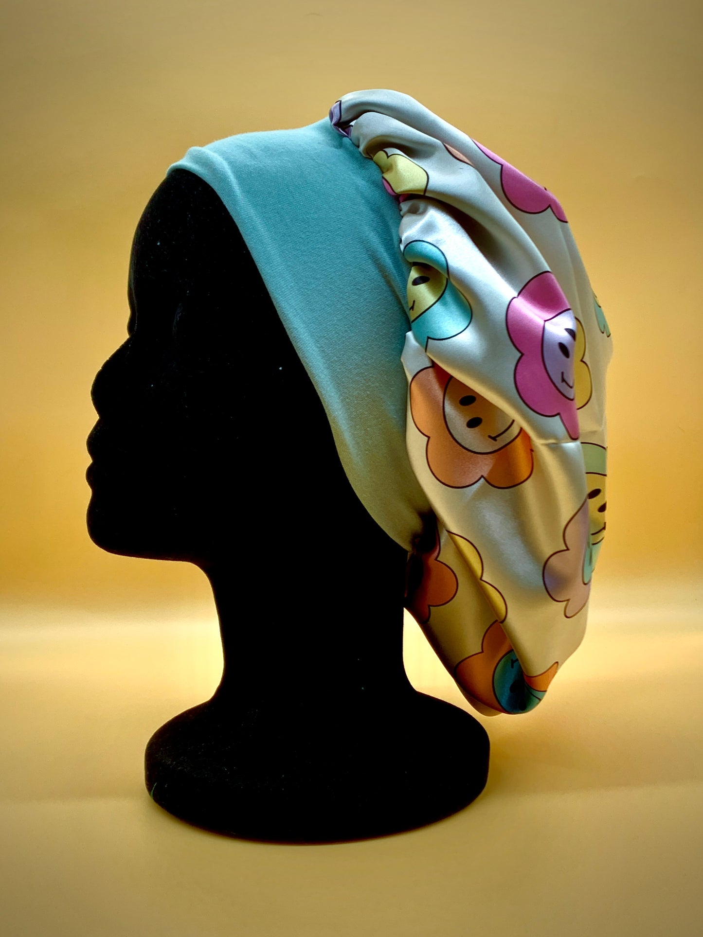 Satin Bonnet | Smiling Pastel Y2K Flowers