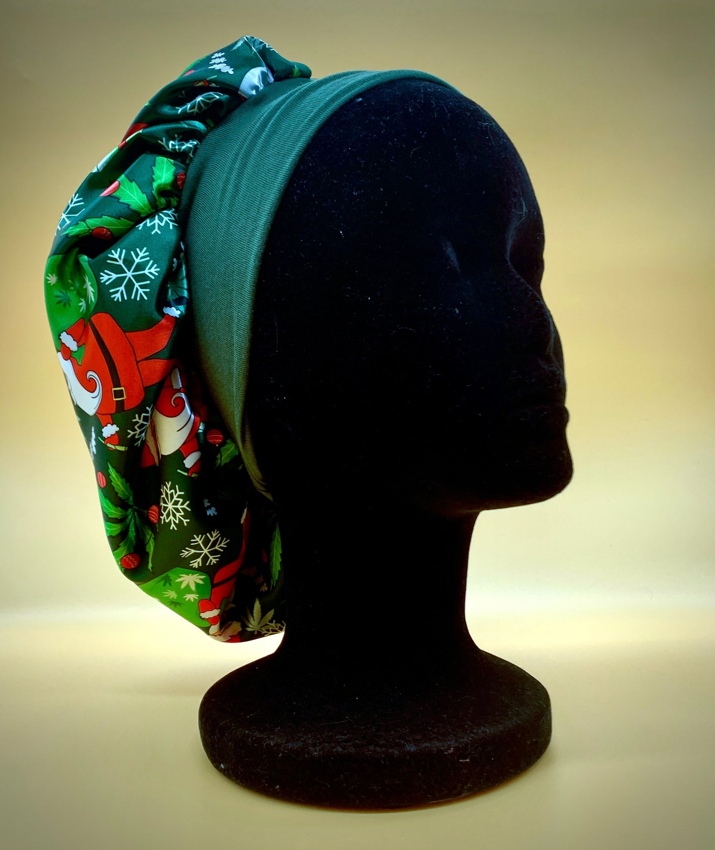 Satin Bonnet | Cannabis Christmas with Green Headband and Green Satin Lining